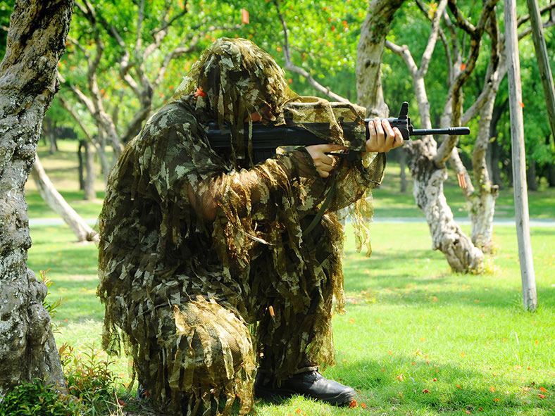 城市迷彩布條兩件套偽裝服